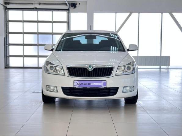 Skoda Octavia II (A5) Рестайлинг с пробегом 2011 года, цена 994 000 рублей, 183444 км, лифтбек, Автокод Объявления