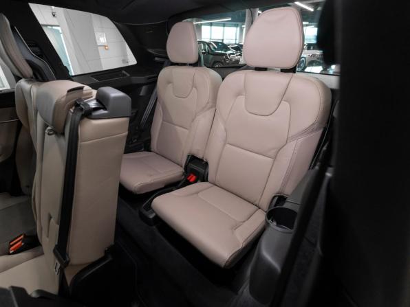 Volvo XC90 II Рестайлинг 2 с пробегом 2025 года, цена 9 700 000 рублей, 15 км, внедорожник, Автокод Объявления