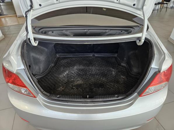 Hyundai Solaris I с пробегом 2012 года, цена 689 000 рублей, 255000 км, седан, Автокод Объявления