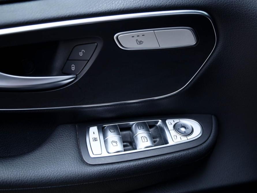 Mercedes-Benz V-Класс III (W447) Рестайлинг Санкт-Петербург  - изображение 20