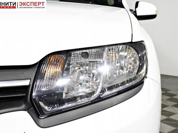 Renault Sandero II с пробегом 2015 года, цена 737 000 рублей, 169828 км, хэтчбек, Автокод Объявления