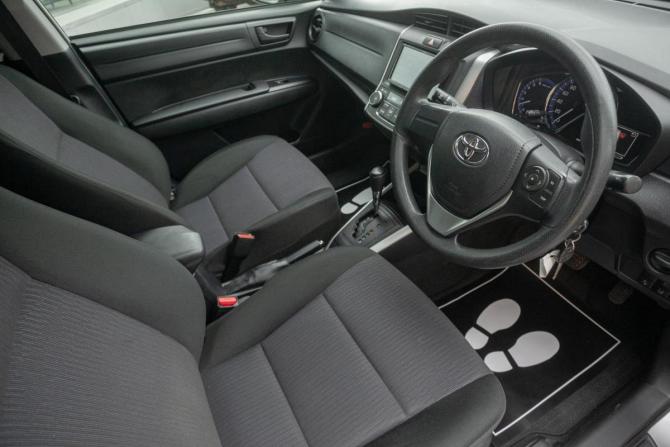 Toyota Corolla XI (E160 E170) Рестайлинг 2 с пробегом 2018 года, цена 1 258 000 рублей, 97000 км, универсал, Автокод Объявления