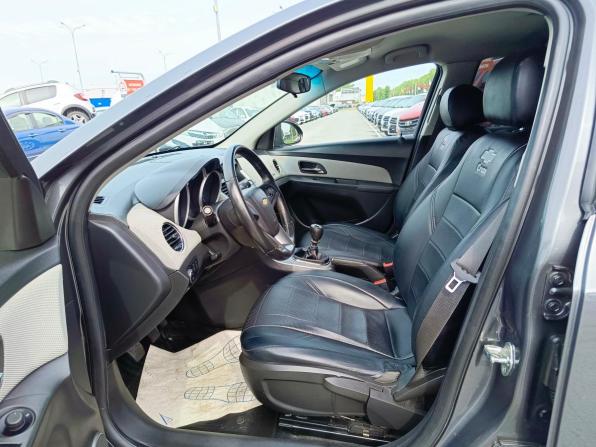 Chevrolet Cruze I с пробегом 2011 года, цена 682 000 рублей, 269010 км, седан, Автокод Объявления