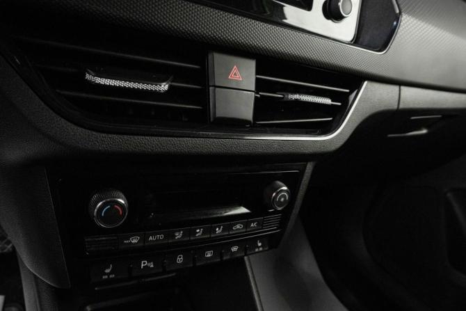 Volkswagen Polo VI с пробегом 2021 года, цена 1 189 000 рублей, 168000 км, лифтбек, Автокод Объявления