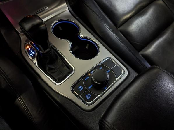 Jeep Grand Cherokee IV (WK2) Рестайлинг с пробегом 2021 года, цена 4 999 000 рублей, 87262 км, внедорожник, Автокод Объявления