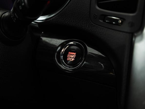 Kia Sorento II с пробегом 2012 года, цена 1 349 585 рублей, 176123 км, внедорожник, Автокод Объявления