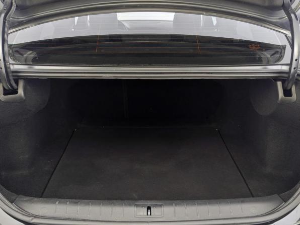 Renault Latitude I Рестайлинг с пробегом 2013 года, цена 1 300 000 рублей, 88694 км, седан, Автокод Объявления