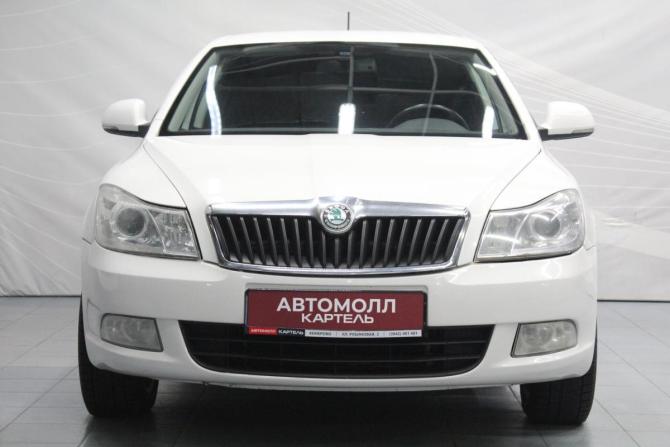Skoda Octavia II (A5) Рестайлинг с пробегом 2013 года, цена 829 000 рублей, 208439 км, лифтбек, Автокод Объявления