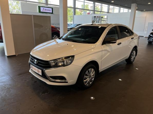 Lada (ВАЗ) Vesta I с пробегом 2021 года, цена 952 000 рублей, 137144 км, седан, Автокод Объявления