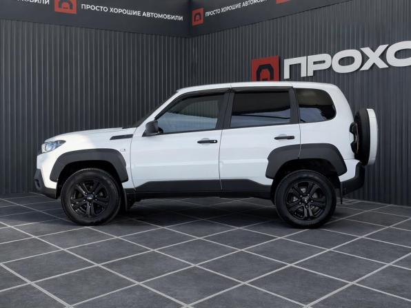 Lada (ВАЗ) Niva Travel I с пробегом 2023 года, цена 1 097 000 рублей, 23475 км, внедорожник, Автокод Объявления