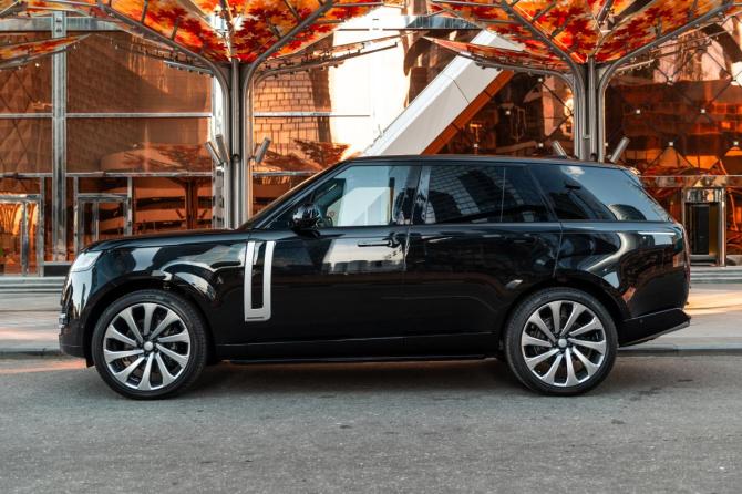 Новый Land Rover Range Rover V 2025 года, цена 24 500 000 рублей, внедорожник, Автокод Объявления