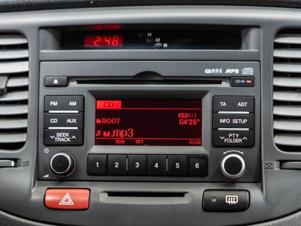 Kia Rio II Рестайлинг с пробегом 2011 года, цена 588 000 рублей, 154131 км, хэтчбек, Автокод Объявления