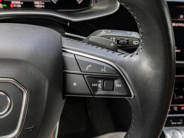 Audi Q8 I (4M) с пробегом 2019 года, цена 7 060 000 рублей, 93384 км, внедорожник, Автокод Объявления
