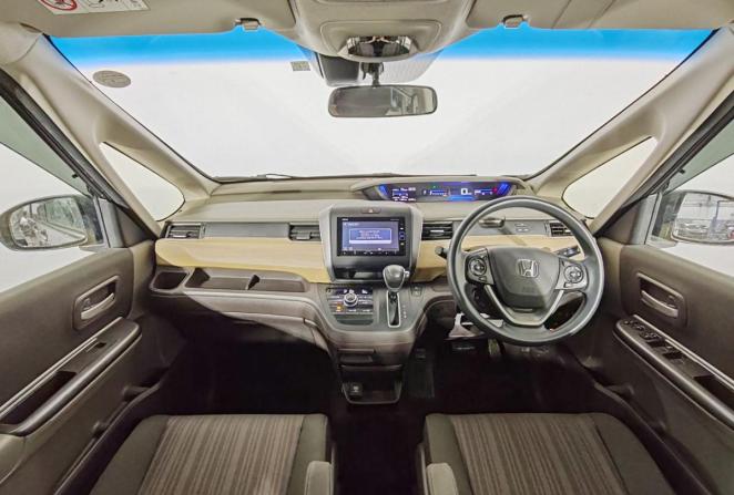 Honda Freed II с пробегом 2018 года, цена 1 780 000 рублей, 87806 км, компактвэн, Автокод Объявления