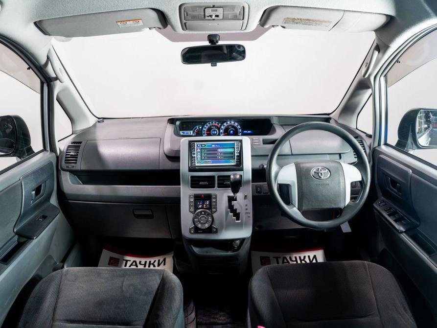Toyota Noah II (R70) Чита  - изображение 8