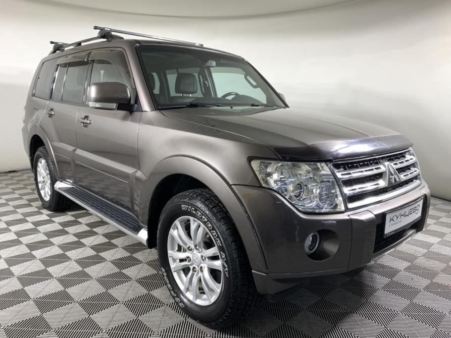 Mitsubishi Pajero IV Рестайлинг 1 Москва  - изображение 3