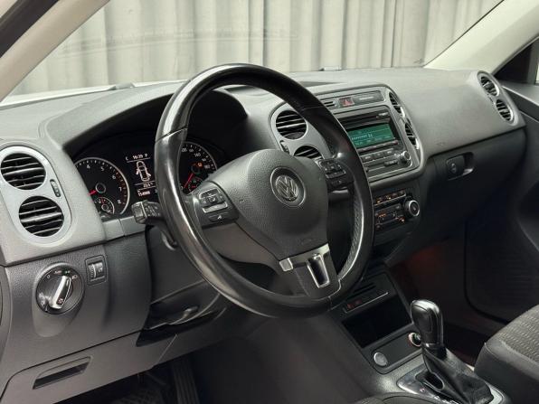 Volkswagen Tiguan I Рестайлинг с пробегом 2012 года, цена 1 579 000 рублей, 157907 км, внедорожник, Автокод Объявления