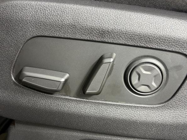 Kia Carnival IV с пробегом 2023 года, цена 4 264 000 рублей, 105742 км, минивэн, Автокод Объявления