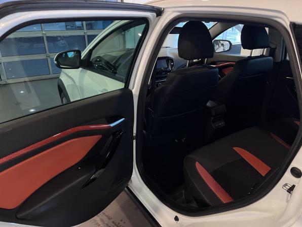 Lada (ВАЗ) Vesta I с пробегом 2019 года, цена 1 127 000 рублей, 52450 км, универсал, Автокод Объявления