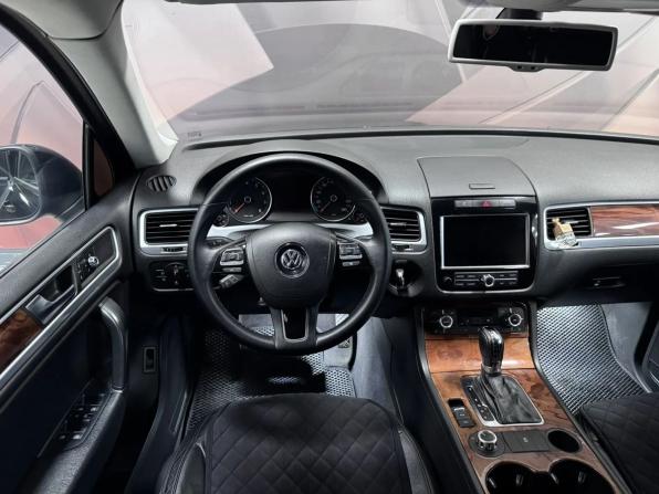 Volkswagen Touareg II с пробегом 2010 года, цена 1 540 000 рублей, 220000 км, внедорожник, Автокод Объявления