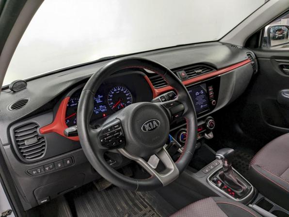 Kia Rio IV Рестайлинг с пробегом 2021 года, цена 1 590 000 рублей, 79324 км, седан, Автокод Объявления