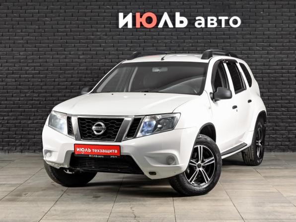 Nissan Terrano III (D10) с пробегом 2015 года, цена 960 000 рублей, 237765 км, внедорожник, Автокод Объявления