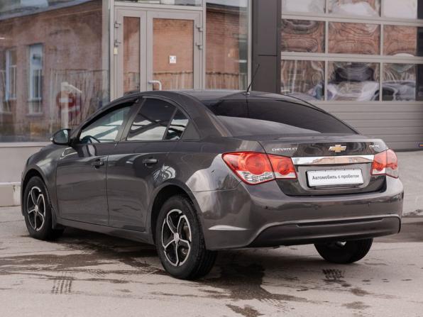 Chevrolet Cruze I Рестайлинг с пробегом 2014 года, цена 700 000 рублей, 260025 км, седан, Автокод Объявления