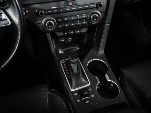 Kia Sportage IV Рестайлинг с пробегом 2018 года, цена 1 850 000 рублей, 152100 км, внедорожник, Автокод Объявления