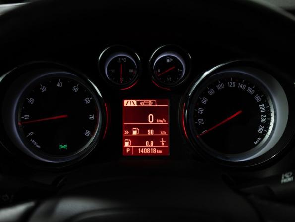 Opel Astra J Рестайлинг с пробегом 2014 года, цена 949 777 рублей, 140813 км, хэтчбек, Автокод Объявления