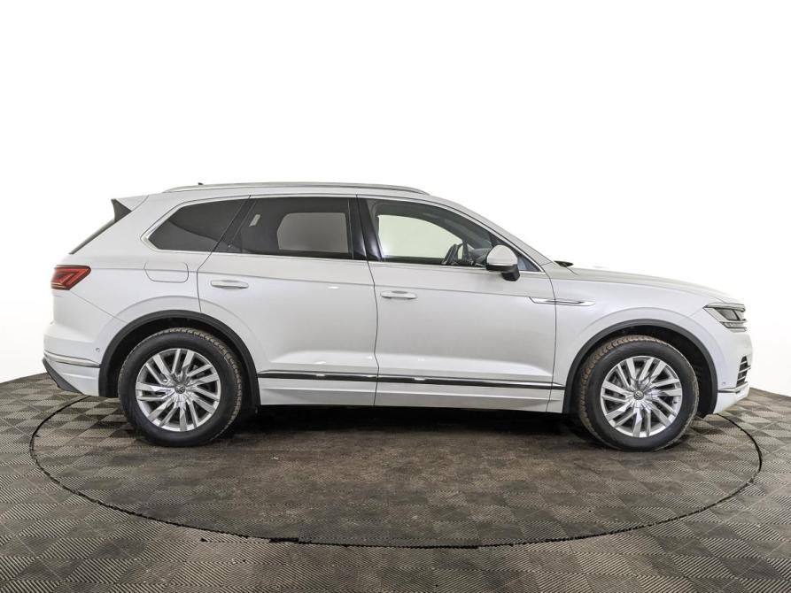 Volkswagen Touareg III Москва  - изображение 4