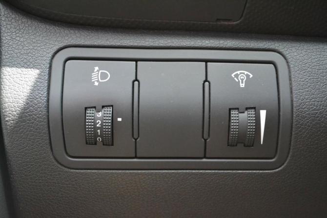 Hyundai Solaris I с пробегом 2012 года, цена 890 000 рублей, 103500 км, седан, Автокод Объявления