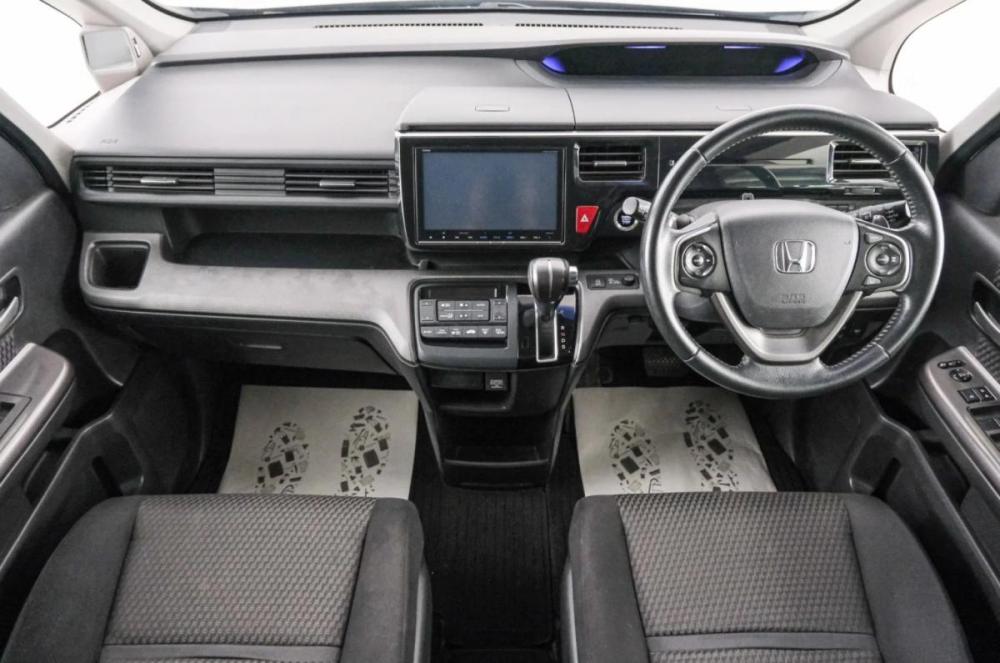 Honda Stepwgn V Красноярск  - изображение 11