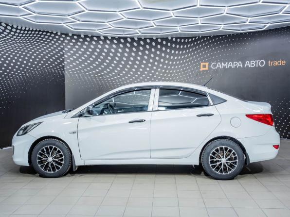 Hyundai Solaris I с пробегом 2013 года, цена 609 000 рублей, 160783 км, седан, Автокод Объявления