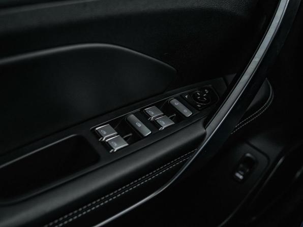 Geely Atlas Pro с пробегом 2023 года, цена 2 100 000 рублей, 67351 км, внедорожник, Автокод Объявления
