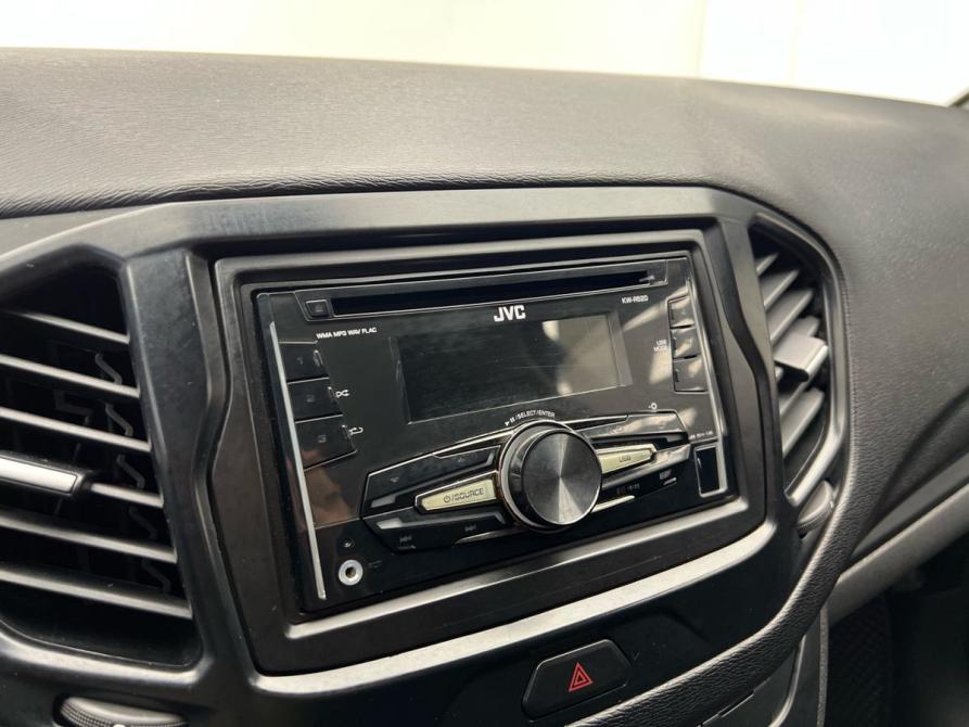 Lada (ВАЗ) Vesta I Ростов-на-Дону  - изображение 12