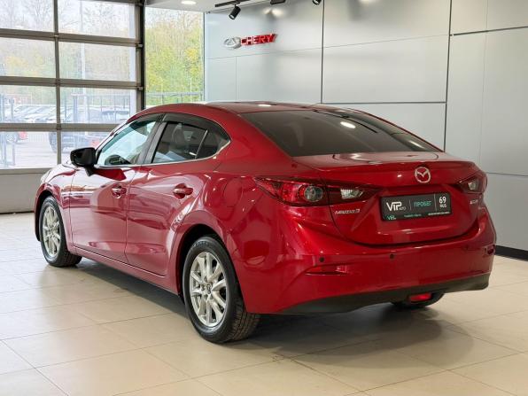 Mazda 3 III (BM) Рестайлинг с пробегом 2018 года, цена 1 687 000 рублей, 107656 км, седан, Автокод Объявления