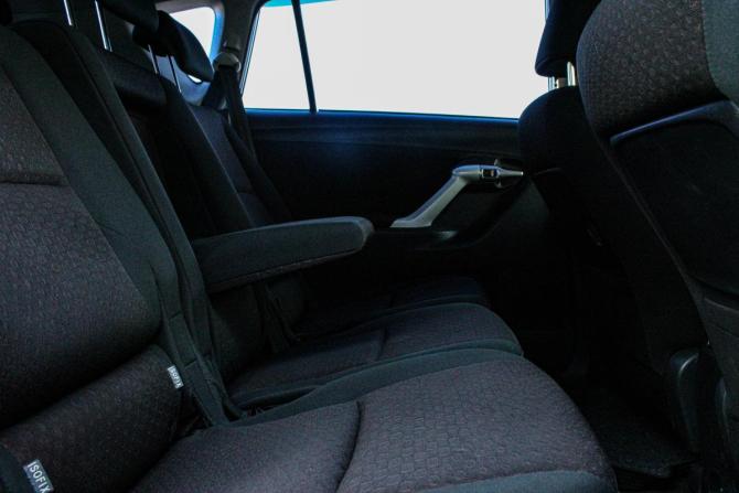 Toyota Verso I с пробегом 2011 года, цена 1 069 000 рублей, 203239 км, компактвэн, Автокод Объявления