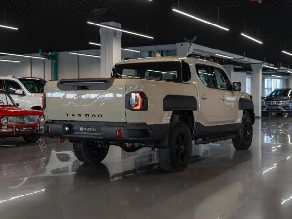 Kia Tasman с пробегом 2025 года, цена 7 100 000 рублей, 38 км, пикап, Автокод Объявления