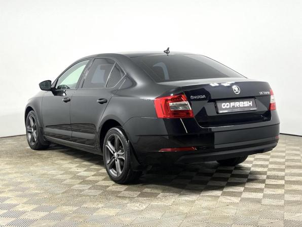Skoda Octavia III (A7) Рестайлинг с пробегом 2017 года, цена 1 549 200 рублей, 161177 км, лифтбек, Автокод Объявления
