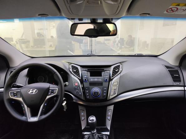 Hyundai i40 I Рестайлинг с пробегом 2016 года, цена 1 410 000 рублей, 94881 км, седан, Автокод Объявления