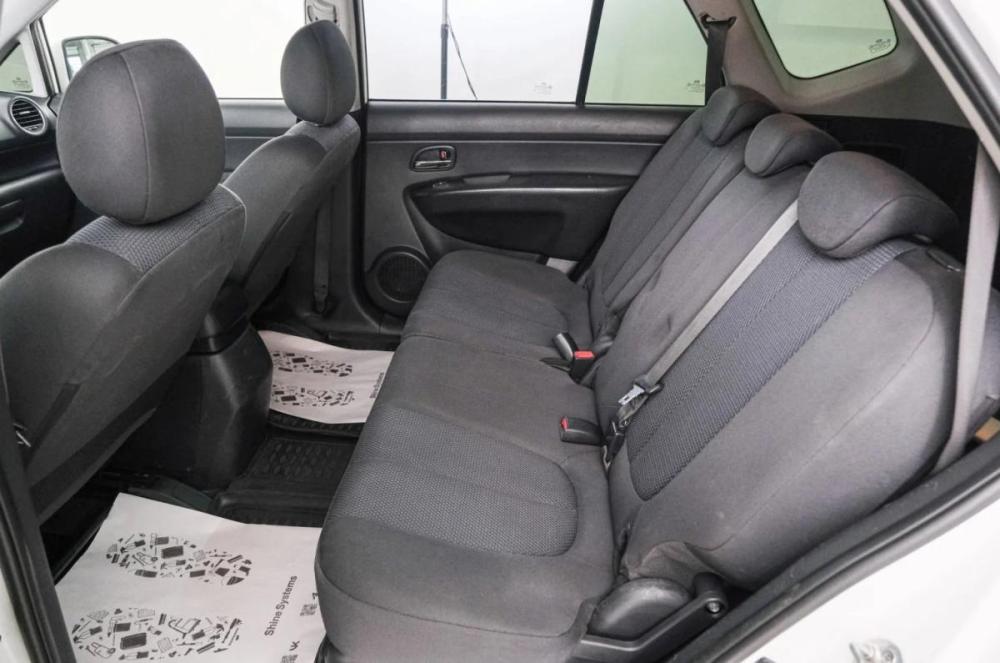 Kia Carens II (UN) Красноярск  - изображение 20