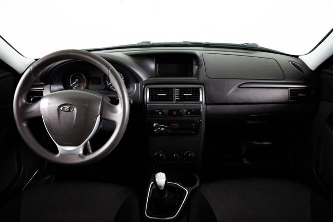 Lada (ВАЗ) Priora I Рестайлинг с пробегом 2016 года, цена 799 000 рублей, 180000 км, седан, Автокод Объявления