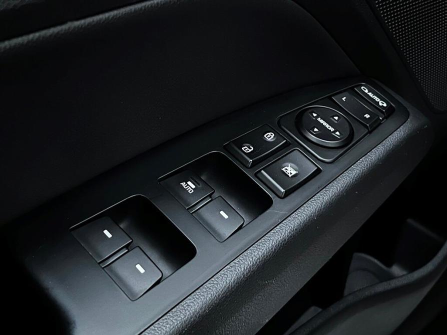 Hyundai Elantra VI (AD) Рестайлинг Санкт-Петербург  - изображение 21