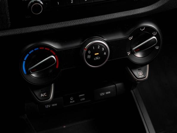 Kia Rio IV с пробегом 2019 года, цена 1 629 000 рублей, 76672 км, хэтчбек, Автокод Объявления