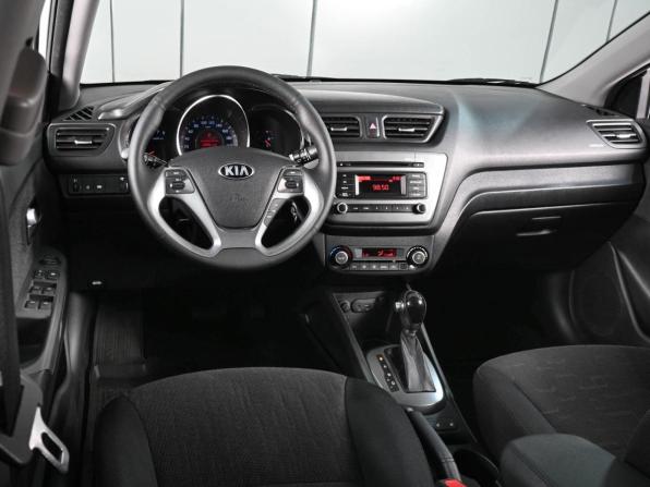 Kia Rio III Рестайлинг с пробегом 2017 года, цена 1 149 000 рублей, 203486 км, седан, Автокод Объявления