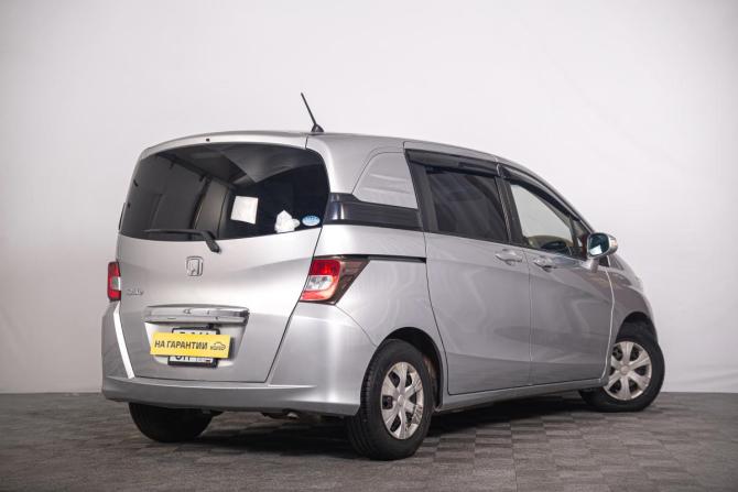 Honda Freed I Рестайлинг с пробегом 2012 года, цена 1 149 000 рублей, 123000 км, компактвэн, Автокод Объявления