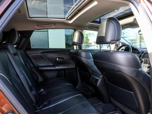 Toyota Venza I Рестайлинг с пробегом 2013 года, цена 1 998 000 рублей, 201720 км, внедорожник, Автокод Объявления