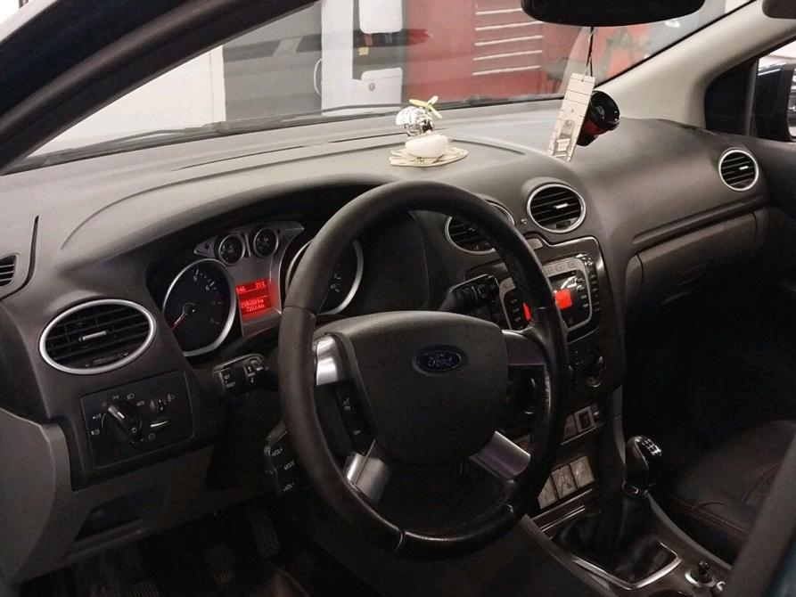 Ford Focus II Рестайлинг Санкт-Петербург  - изображение 7