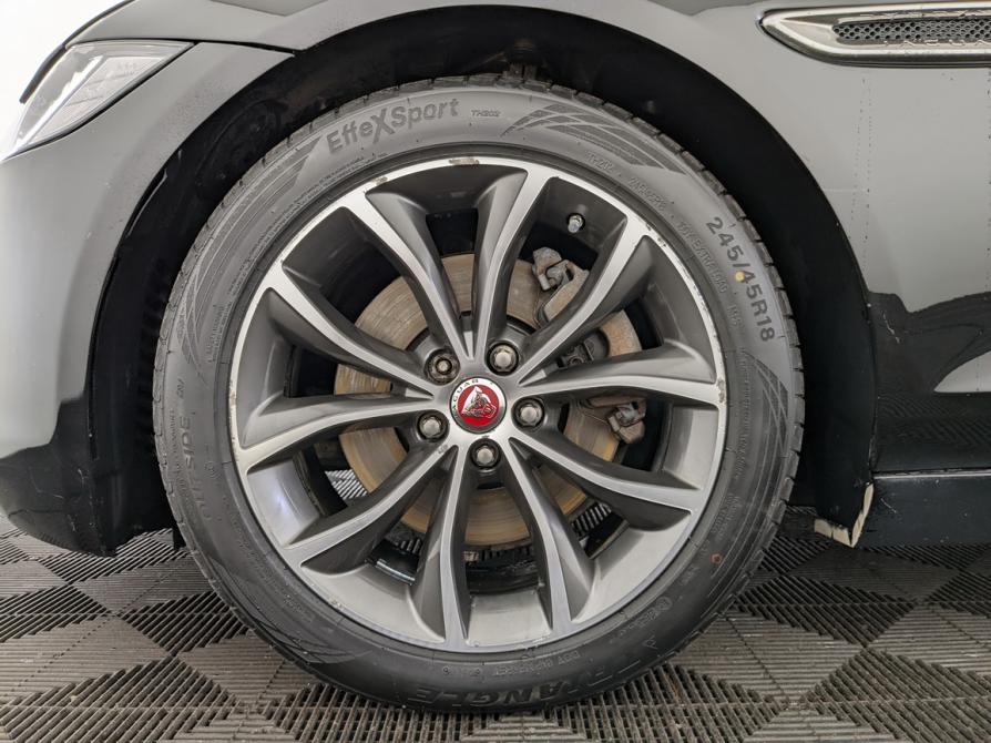 Jaguar XF II Москва  - изображение 18