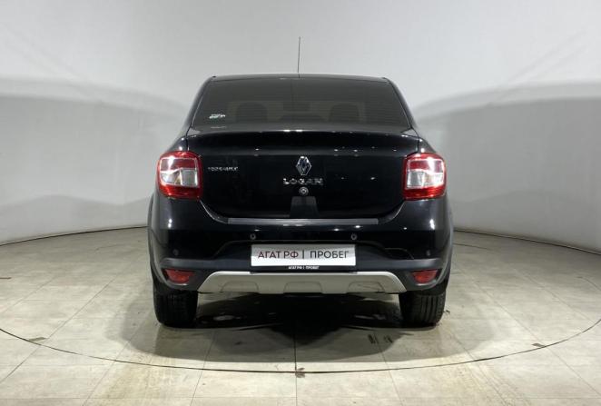 Renault Logan II с пробегом 2018 года, цена 950 000 рублей, 117568 км, седан, Автокод Объявления